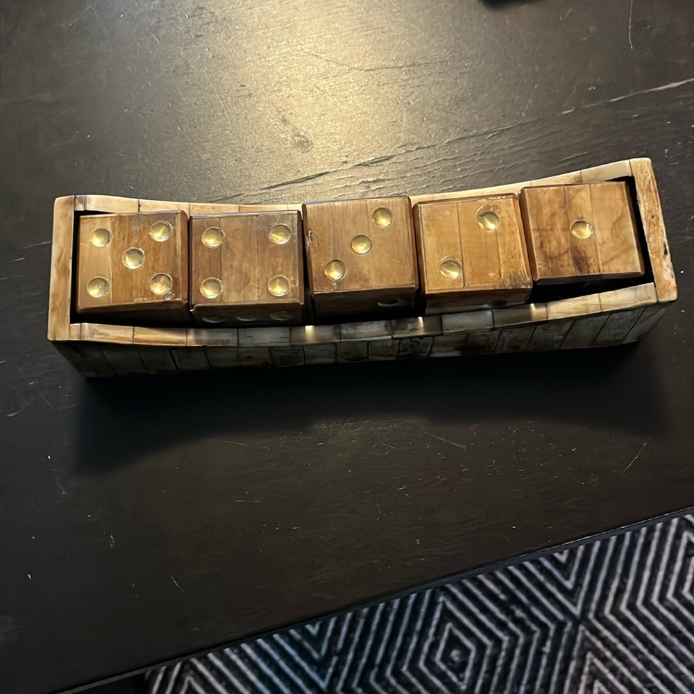 Pier 1 wood dice. EUC.